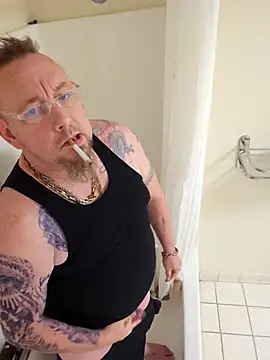 Snapshot of Littledick007007 chatting on 19, 9, 2025 Littledick007007 online show from 19, 9, 2025