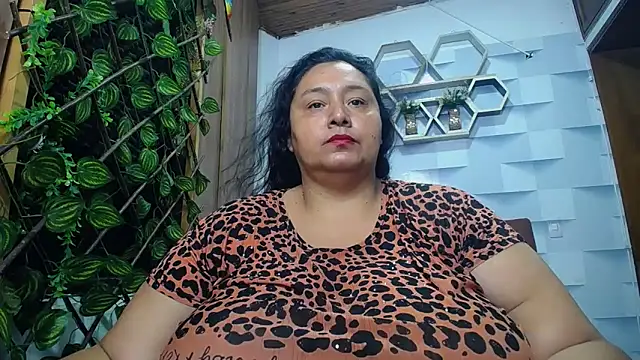 Snapshot of TistMature chatting on 19, 11, 2025 TistMature online show from 19, 11, 2025