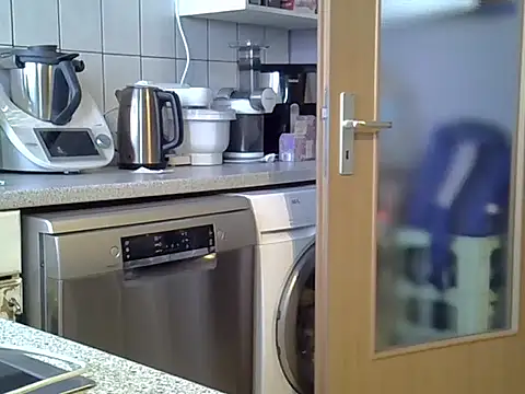 Snapshot of dragon77chelsi chatting on 1, 12, 2025 dragon77chelsi online show from 1, 12, 2025