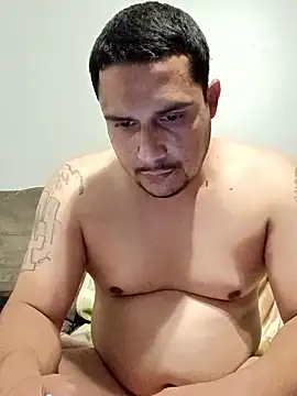 Snapshot of thickcocklatino chatting on 20, 4, 2026 thickcocklatino online show from 20, 4, 2026