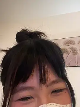 Snapshot of Onee-Chew chatting on 9, 2, 2026 Onee-Chew online show from 9, 2, 2026