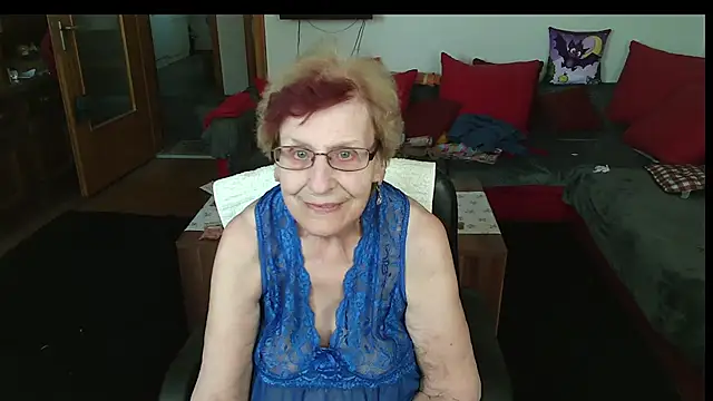 Snapshot of HeisseomaOriginal chatting on 8, 4, 2026 HeisseomaOriginal online show from 8, 4, 2026