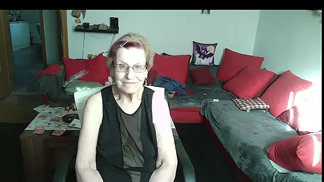 Snapshot of HeisseomaOriginal chatting on 9, 4, 2026 HeisseomaOriginal online show from 9, 4, 2026