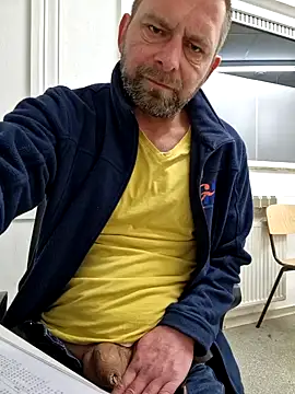 Snapshot of Mjn34 chatting on 17, 2, 2025 Mjn34 online show from 17, 2, 2025