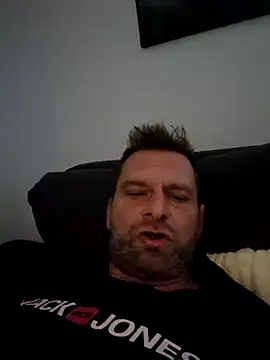 Snapshot of Mjn34 chatting on 26, 10, 2025 Mjn34 online show from 26, 10, 2025