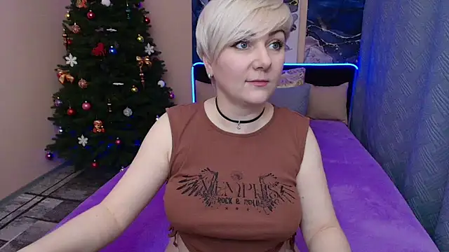 Snapshot of BlondPearl chatting on 5, 1, 2026 BlondPearl online show from 5, 1, 2026