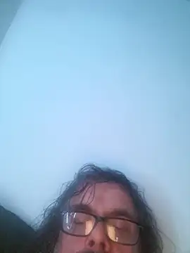 Snapshot of Arkadjusz chatting on 23, 4, 2026 Arkadjusz online show from 23, 4, 2026