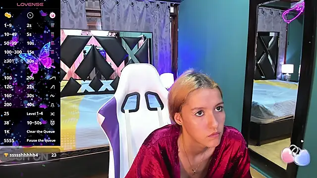 Linda4Petite online show from 10, 2, 2025