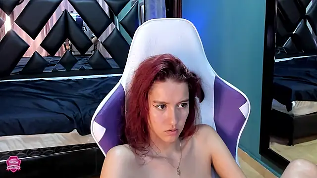 Linda4Petite online show from 15, 3, 2025