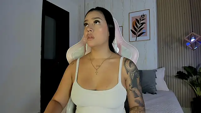 CameronCollins  online show from 19, 9, 2025