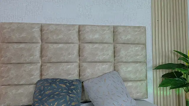 CameronCollins  online show from 16, 3, 2026