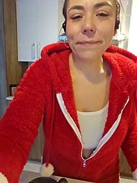 Ellie-L-Elizabeth online show from 20, 12, 2025