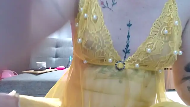 Snapshot of sabrinagee321930 chatting on 15, 1, 2026 sabrinagee321930 online show from 15, 1, 2026