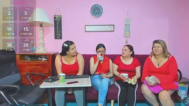 lesbiancuple online show from 15, 9, 2025