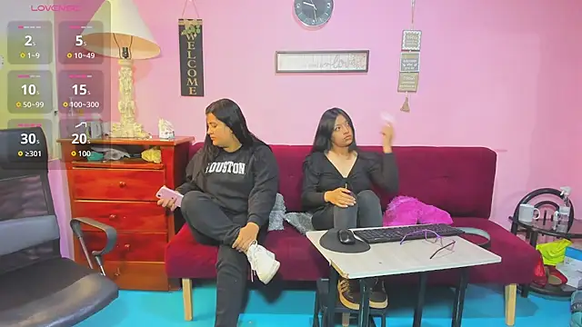 lesbiancuple online show from 20, 9, 2025