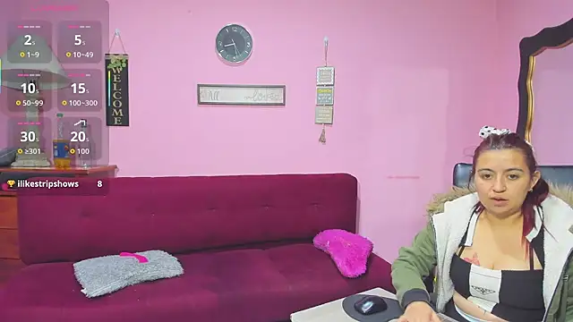 lesbiancuple online show from 14, 10, 2025