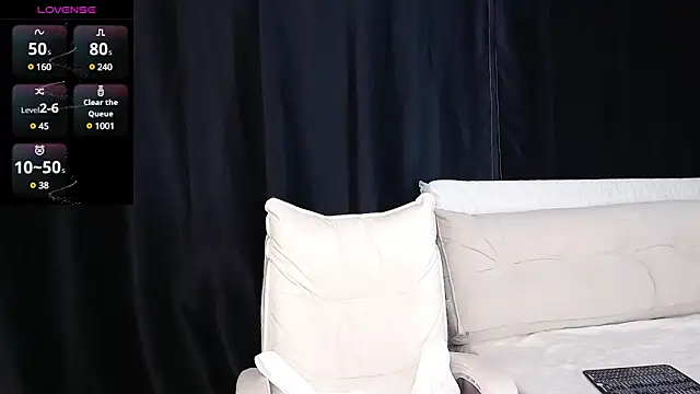 Snapshot of qianqian_ chatting on 4, 2, 2025 qianqian  online show from 4, 2, 2025