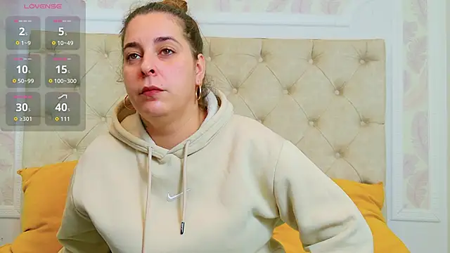 KarinaNoir online show from 6, 11, 2025