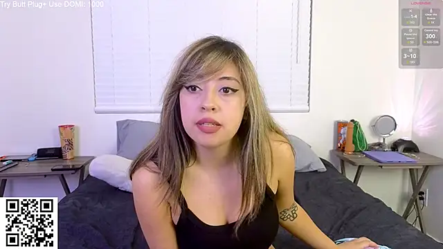 Snapshot of AriannaPena chatting on 13, 1, 2025 AriannaPena online show from 13, 1, 2025