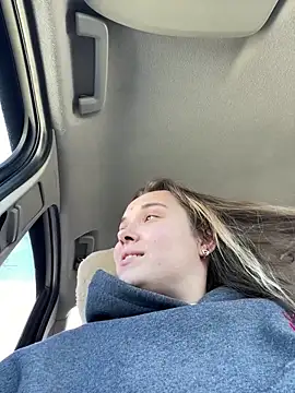 Sandra SW  online show from 22, 2, 2025