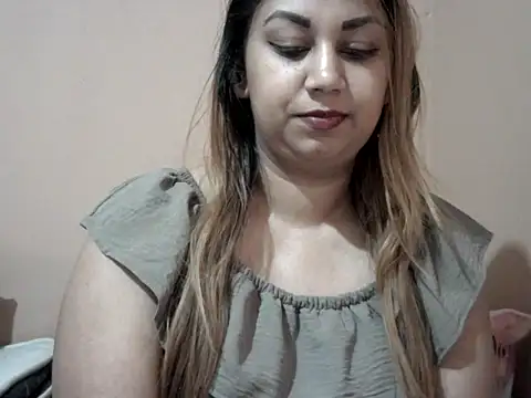 bellachow10 online show from 17, 12, 2025