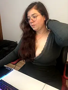 kayortiiz online show from 4, 11, 2025