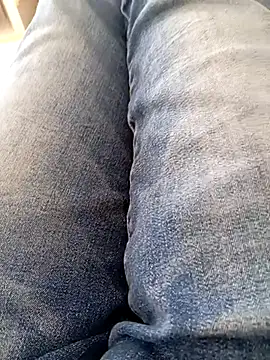 Snapshot of mickzizi chatting on 19, 3, 2025 mickzizi online show from 19, 3, 2025