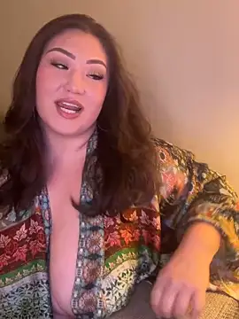 Snapshot of RosieDixx chatting on 23, 4, 2026 RosieDixx online show from 23, 4, 2026