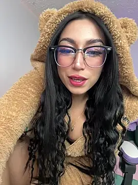 Snapshot of sophie_cute66 chatting on 16, 1, 2026 sophie cute66 online show from 16, 1, 2026