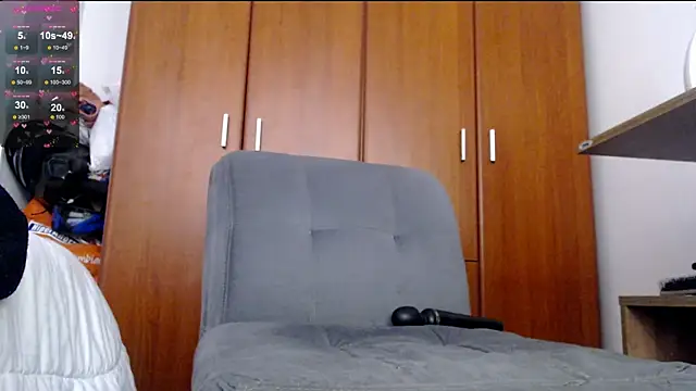 Juls winter  online show from 5, 2, 2025