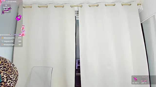 Sarabecker online show from 5, 12, 2024