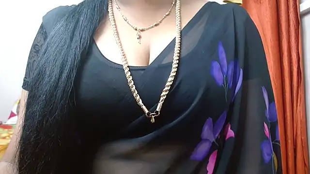 Snapshot of tamilharini chatting on 15, 9, 2025 tamilharini online show from 15, 9, 2025