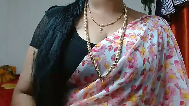 Snapshot of tamilharini chatting on 16, 9, 2025 tamilharini online show from 16, 9, 2025
