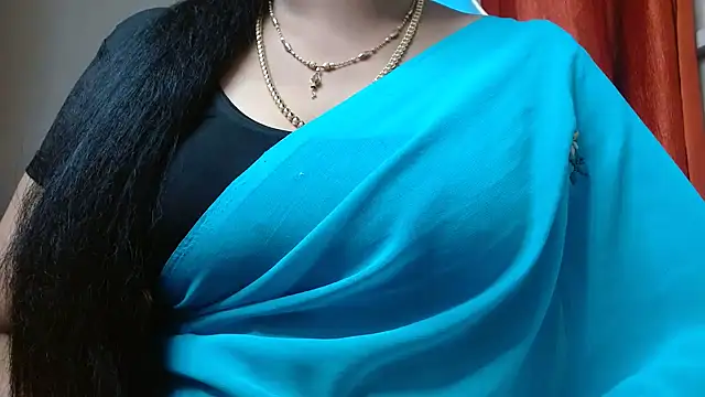 Snapshot of tamilharini chatting on 6, 10, 2025 tamilharini online show from 6, 10, 2025