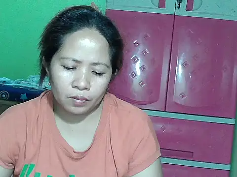 Snapshot of sweetlady_pinay chatting on 10, 9, 2025 sweetlady pinay online show from 10, 9, 2025