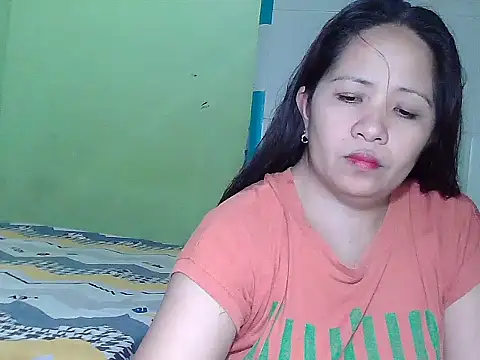 Snapshot of sweetlady_pinay chatting on 10, 10, 2025 sweetlady pinay online show from 10, 10, 2025