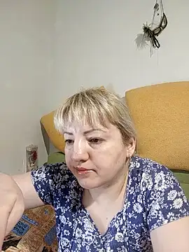 stefanyharper16 online show from 25, 3, 2026