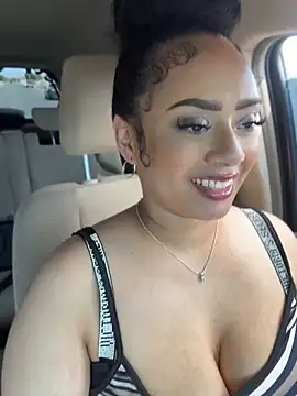 Snapshot of CarmelaAnthony chatting on 18, 4, 2026 CarmelaAnthony online show from 18, 4, 2026