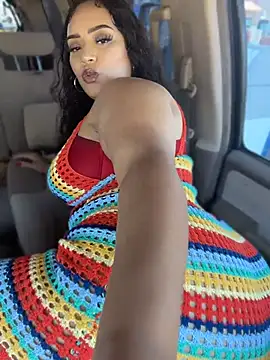 Snapshot of CarmelaAnthony chatting on 8, 5, 2026 CarmelaAnthony online show from 8, 5, 2026