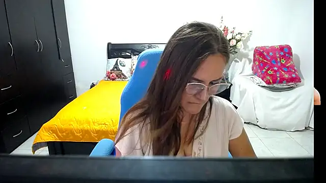 Xiimen online show from 8, 10, 2025