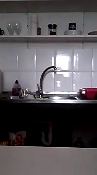 Snapshot of Moi_Lina chatting on 5, 12, 2024 Moi Lina online show from 5, 12, 2024