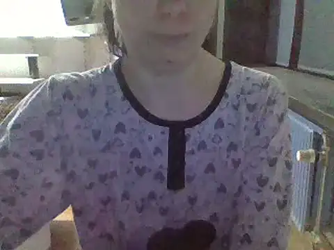 Snapshot of Moi_Lina chatting on 14, 12, 2024 Moi Lina online show from 14, 12, 2024