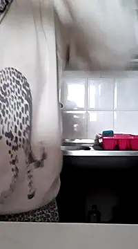 Snapshot of Moi_Lina chatting on 26, 1, 2025 Moi Lina online show from 26, 1, 2025