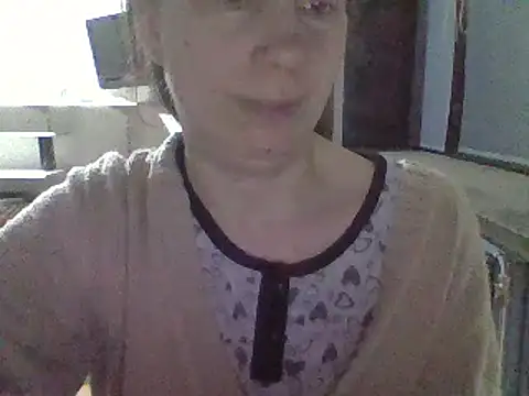 Snapshot of Moi_Lina chatting on 8, 2, 2025 Moi Lina online show from 8, 2, 2025