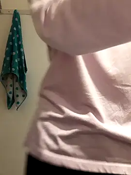 Snapshot of Moi_Lina chatting on 21, 2, 2025 Moi Lina online show from 21, 2, 2025