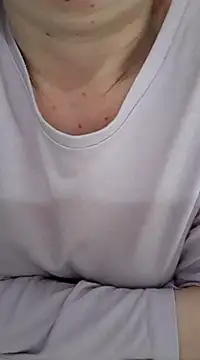 Snapshot of Moi_Lina chatting on 20, 3, 2025 Moi Lina online show from 20, 3, 2025