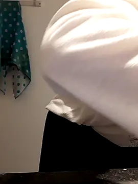 Snapshot of Moi_Lina chatting on 10, 9, 2025 Moi Lina online show from 10, 9, 2025