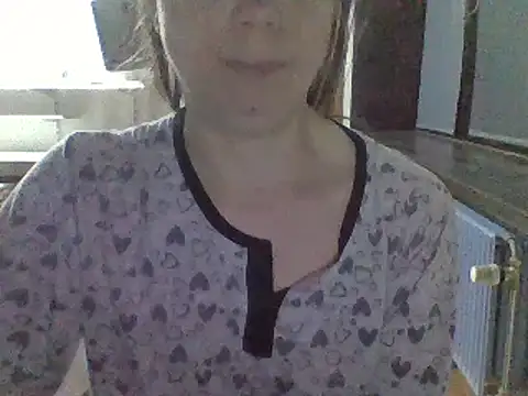 Snapshot of Moi_Lina chatting on 18, 10, 2025 Moi Lina online show from 18, 10, 2025