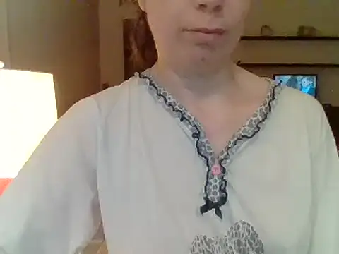 Moi Lina online show from 21, 6, 2026
