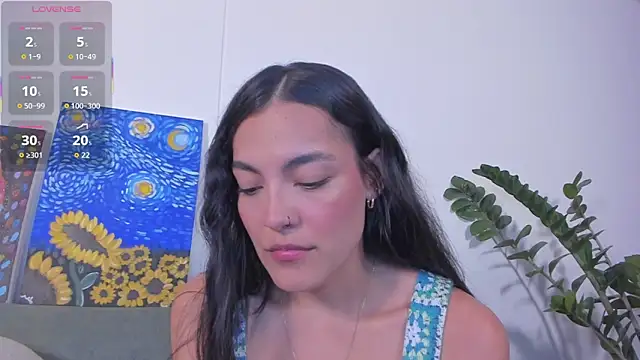 Snapshot of TIFFANYRUSSO chatting on 18, 3, 2026 TIFFANYRUSSO online show from 18, 3, 2026